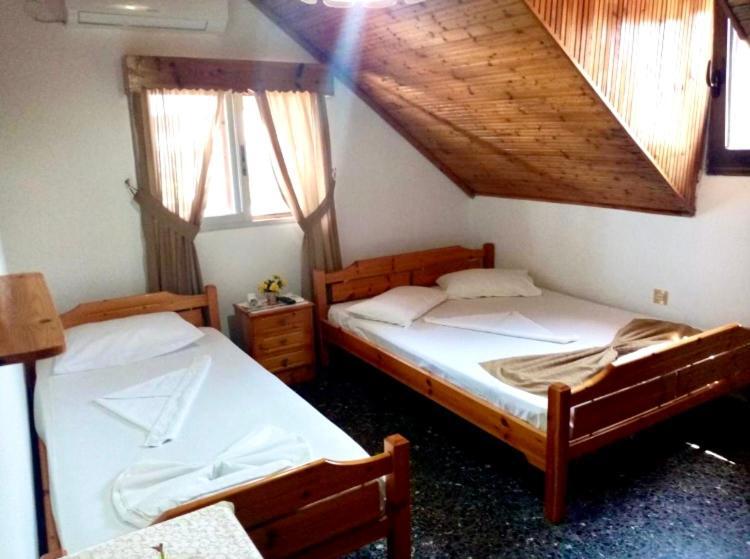 Villa Magda Vrasná Esterno foto